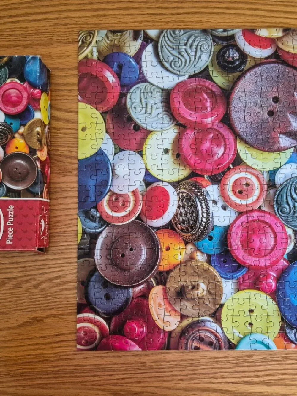 300 Piece Jigsaw Puzzle-Buttons